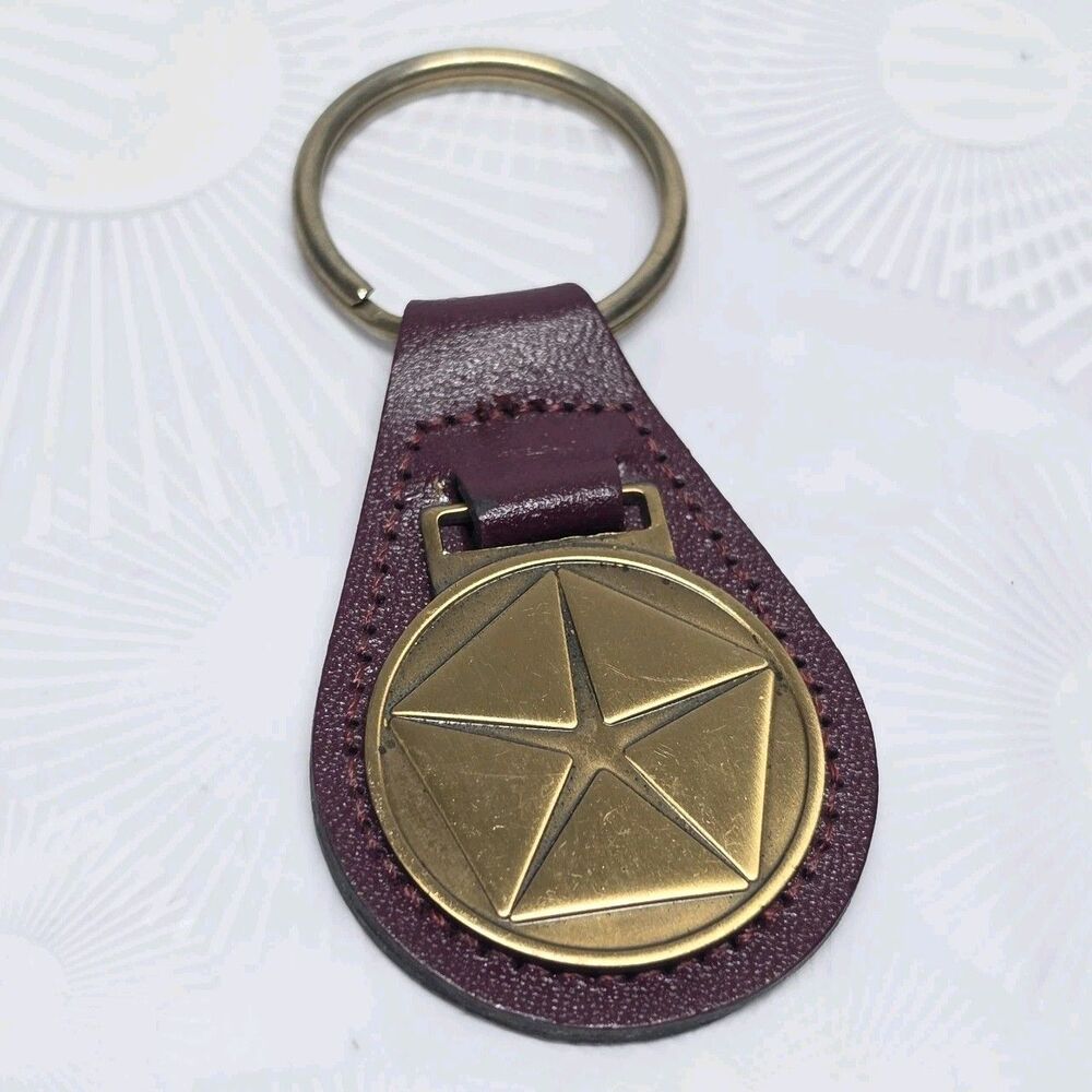 Vinyage Chrysler Dodge PENTASTAR Leather Brass Key Chain Ring Fob